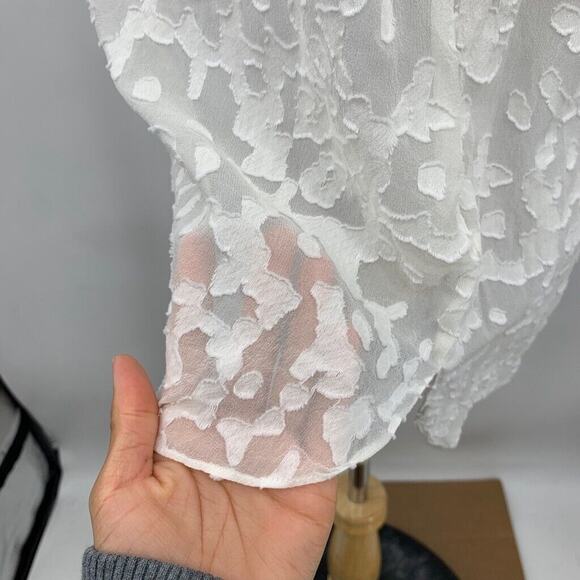 Rebecca Taylor Top Womens S Small Ivory Short Sleeve Semi Sheer Textured Blouse - Picture 6 of 12